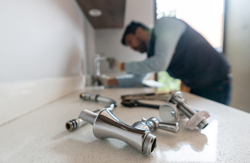 How to Tighten a Loose Kitchen Faucet Base: Easy DIY Steps